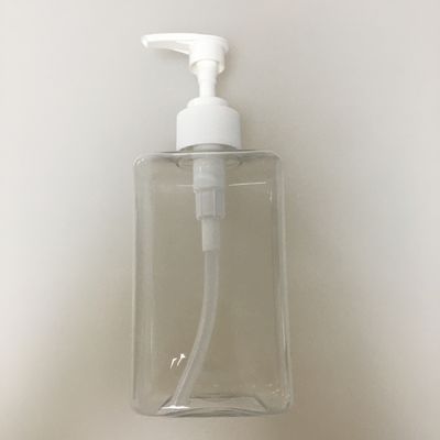 세럼을 안전하게 보관하고 사용자 친화적인 분사 기능을 제공하는 로션 펌프가 있는 실크 스크린 PET 병