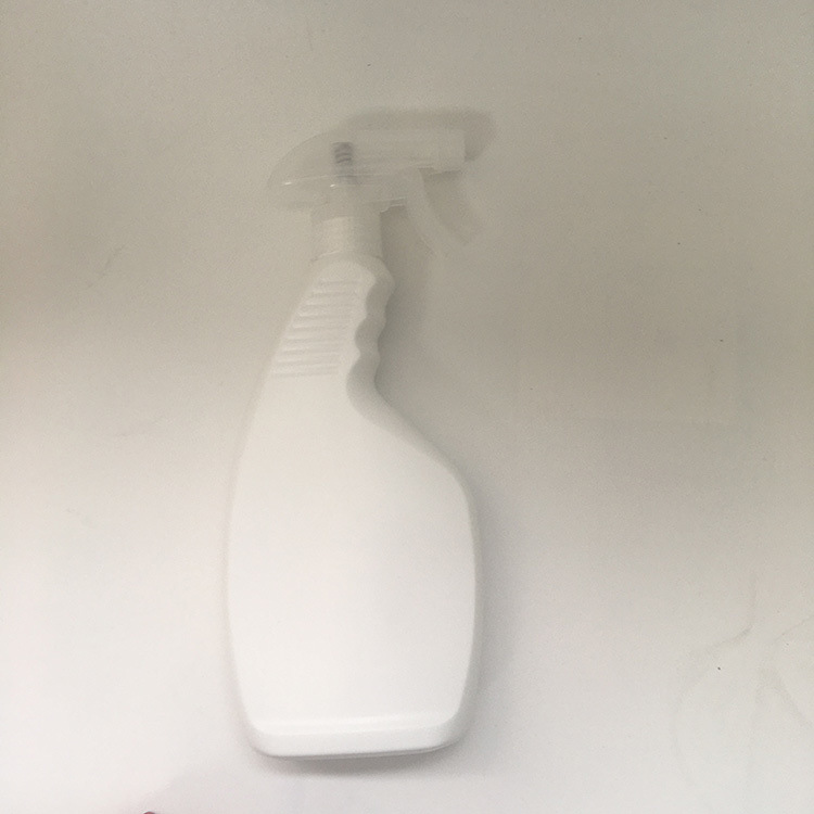 Household Cleaning Trigger Sprayer Bottle in White Transparent or Custom Color Ideal Industrial Cosmetic Packaging Solutions